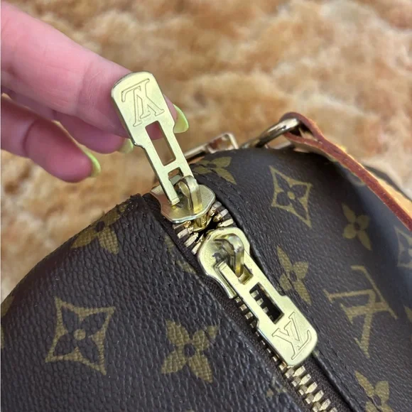 Authentic Louis Vuitton Brown Monogram Keepall Duffel Bag Final price! - Picture 4 of 15